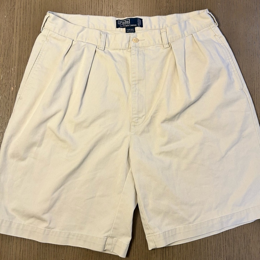 Ralph Lauren Men’s Cream Flat-Front Cotton Shorts